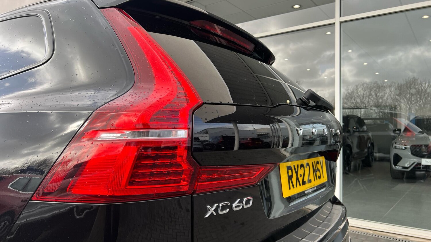 Used Volvo XC60 2022 for sale - 77646848: Photo 37