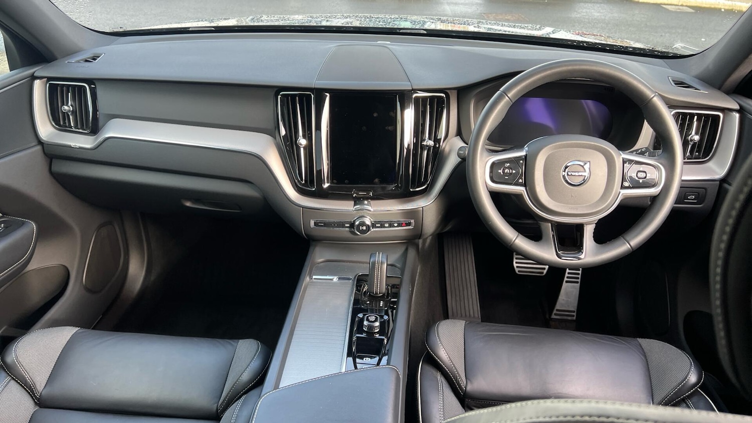 Used Volvo XC60 2022 for sale - 77646848: Photo 5