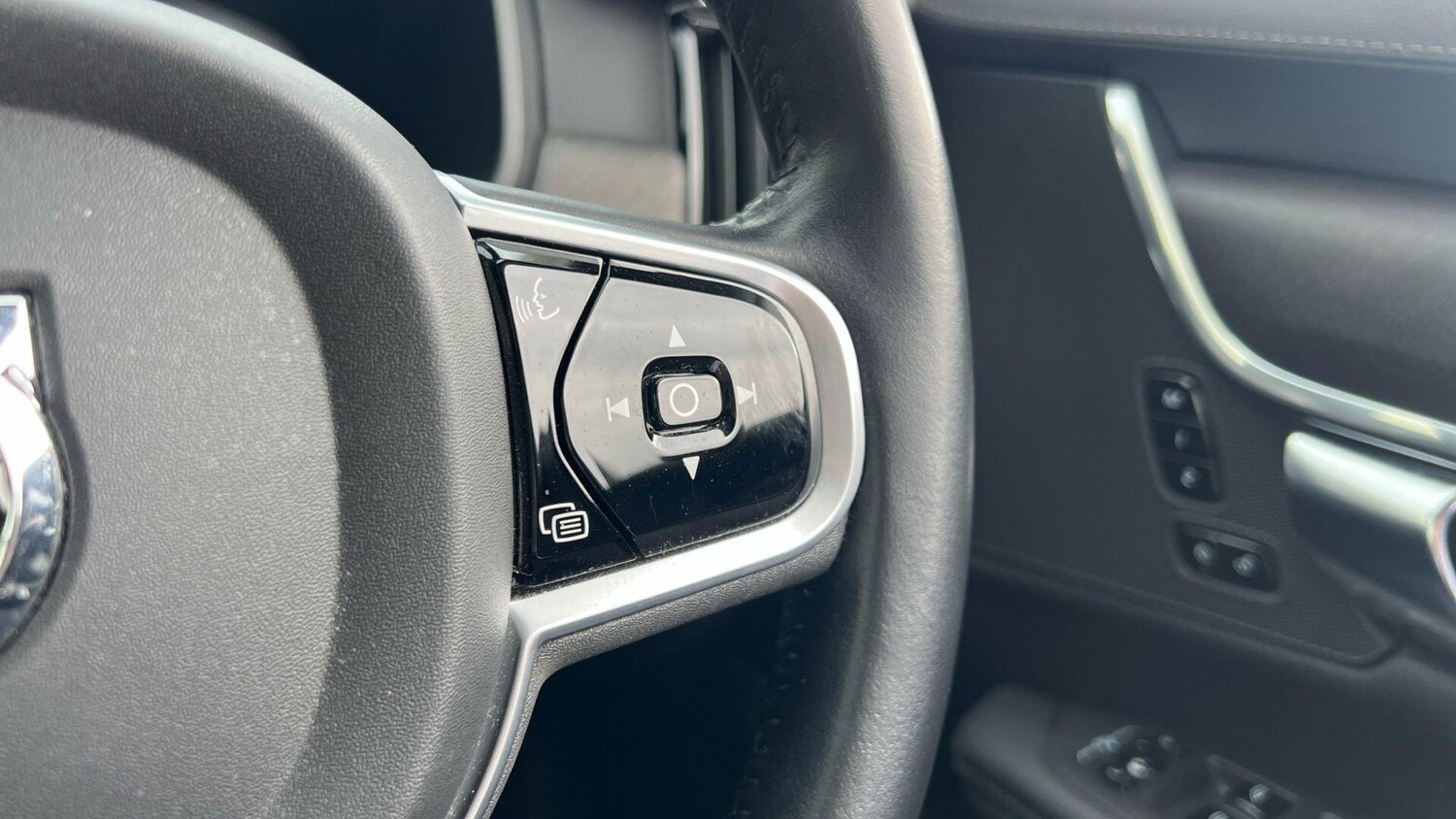 Used Volvo V90 Cross Country for sale - 77722908: Photo 13