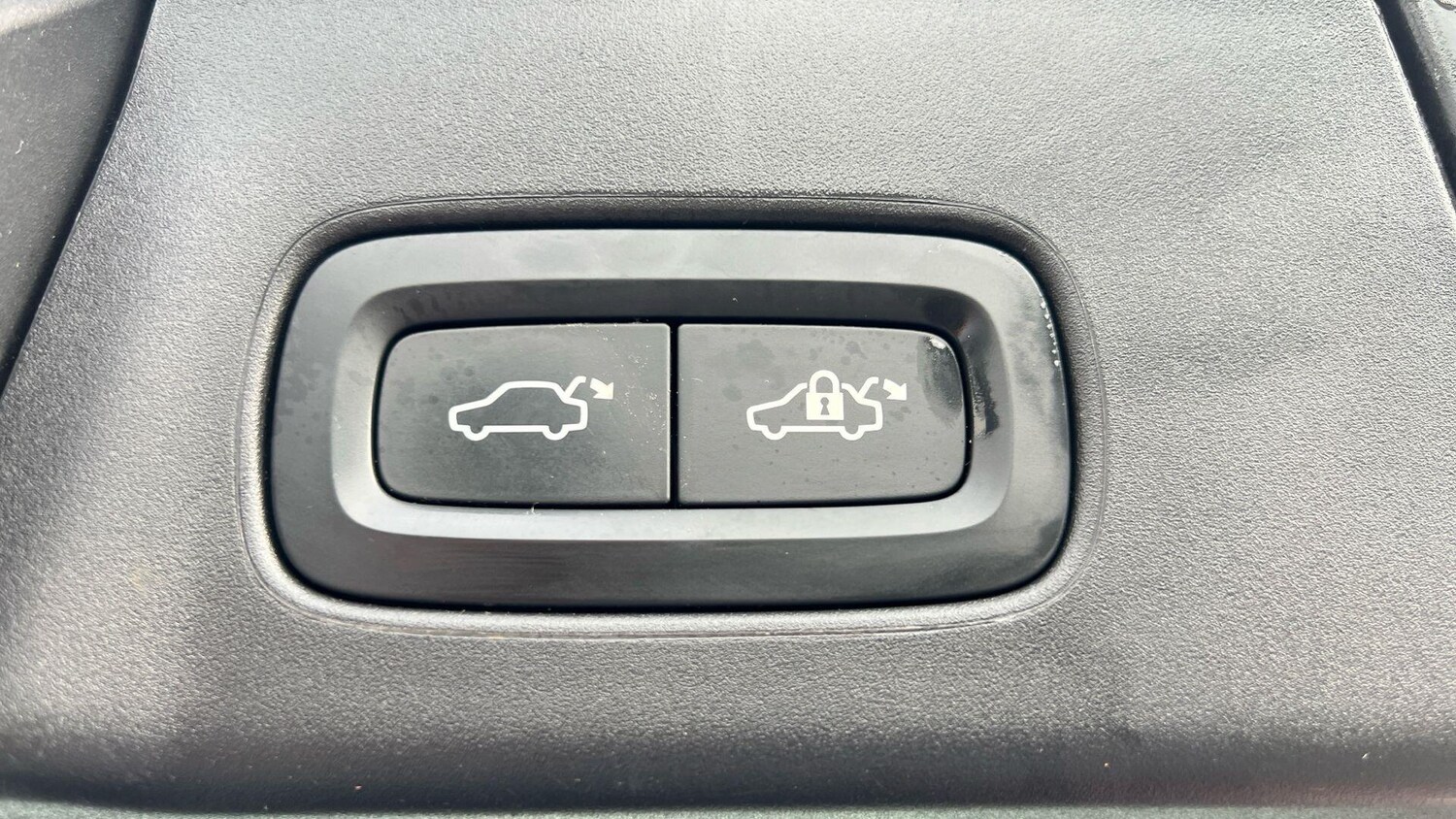 Used Volvo V90 Cross Country for sale - 77722908: Photo 19