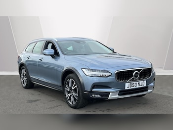 Used Volvo V90 Cross Country 2020 for sale - 77722908: Photo