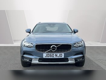Used Volvo V90 Cross Country 2020 for sale - 77722908: Photo