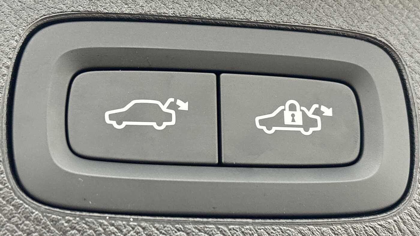 Used Volvo XC90 2025 for sale - 77253909: Photo 19