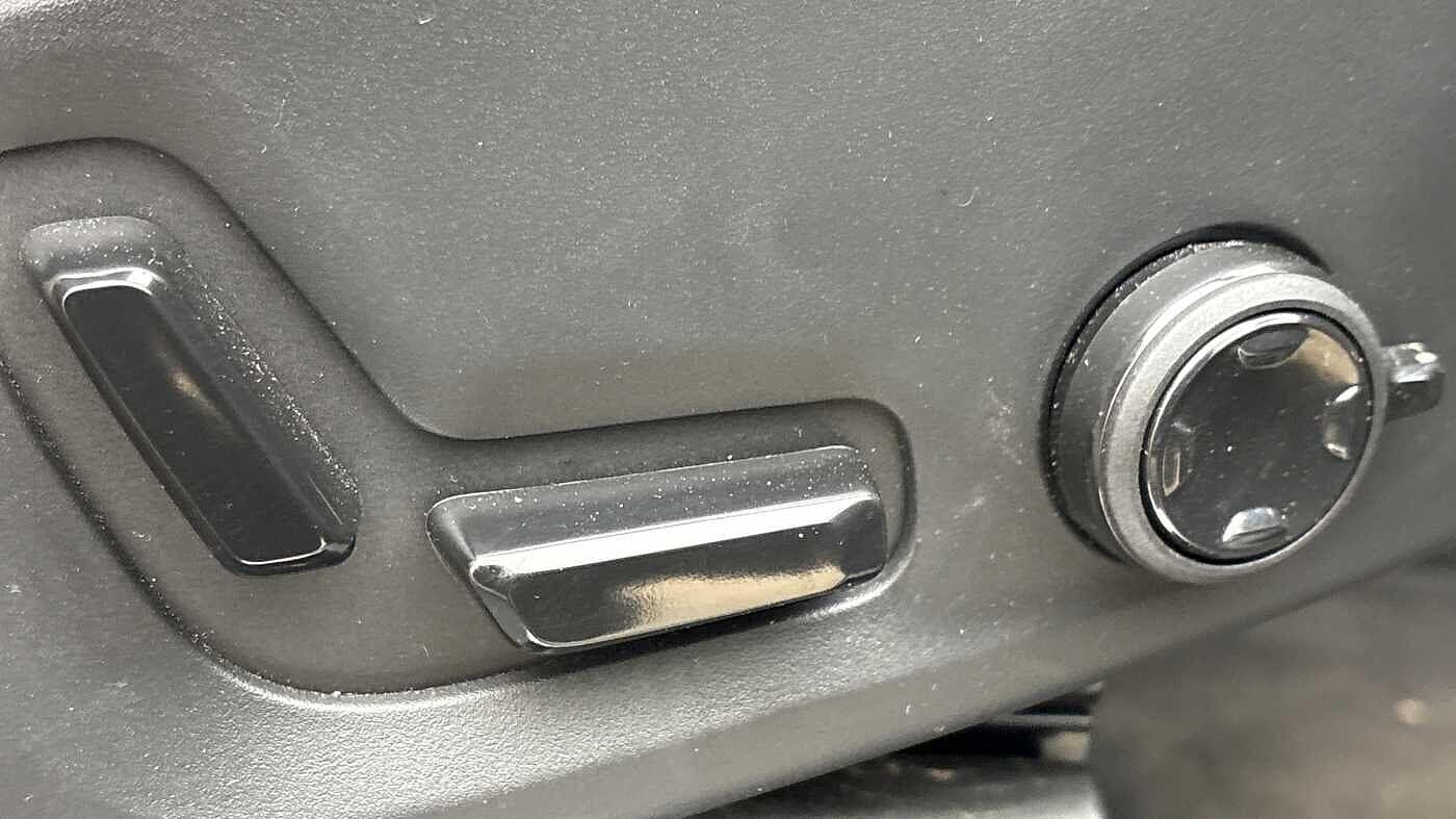 Used Volvo XC90 2025 for sale - 77253909: Photo 28