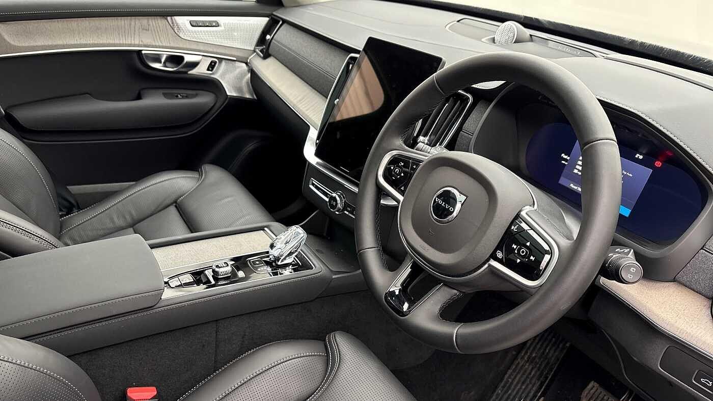 Used Volvo XC90 2025 for sale - 77253909: Photo 9