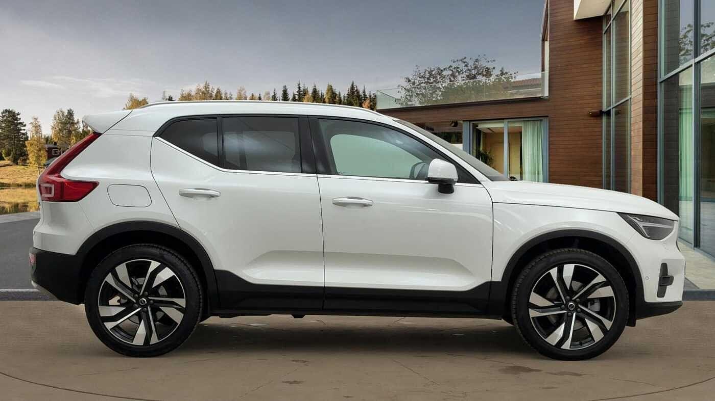 Used Volvo XC40 for sale - 77190542: Photo 2