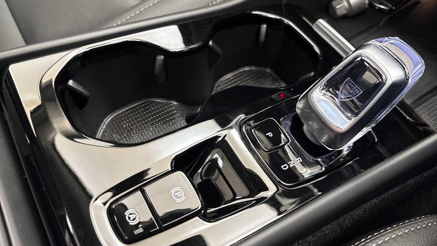 Used Volvo XC40 for sale - 77190542: Photo 32