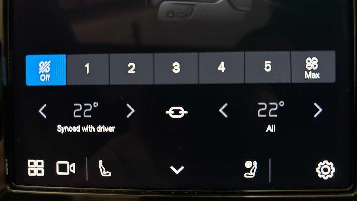 Used Volvo XC40 for sale - 77190542: Photo 40