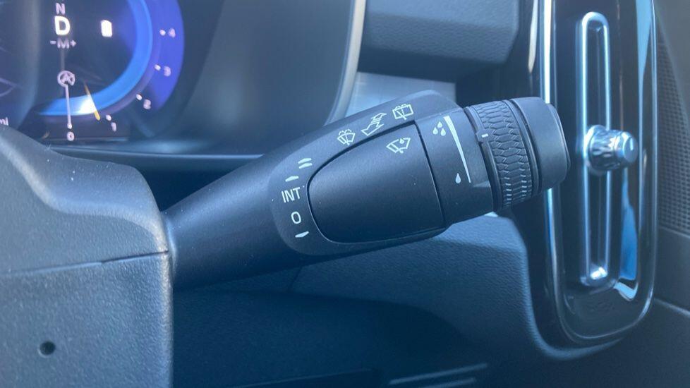 Used Volvo XC40 2022 for sale - 77101662: Photo 17