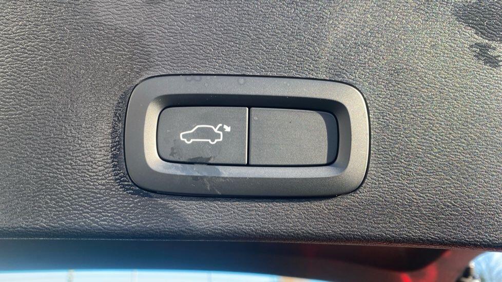 Used Volvo XC40 2022 for sale - 77101662: Photo 21