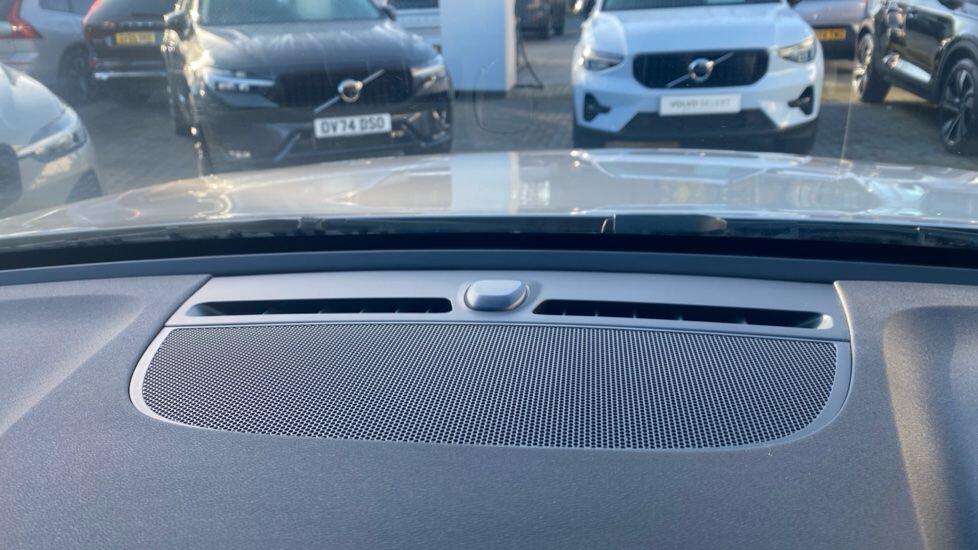 Used Volvo XC40 2022 for sale - 77101662: Photo 47