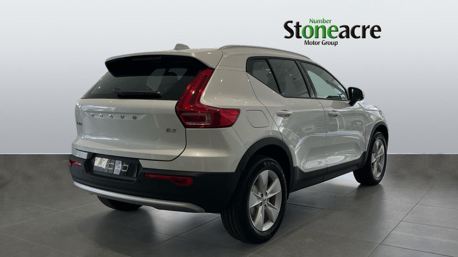 Used Volvo XC40 2025 for sale - 77343973: Photo 2