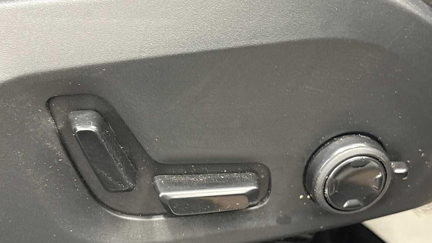 Used Volvo XC60 2025 for sale - 77331295: Photo 28