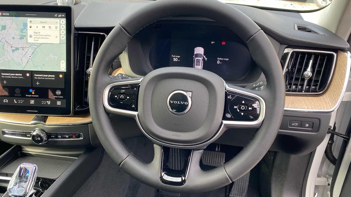 Used Volvo XC60 2025 for sale - 76188514: Photo 13