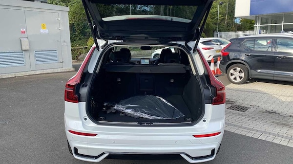 Used Volvo XC60 2025 for sale - 76188514: Photo 16