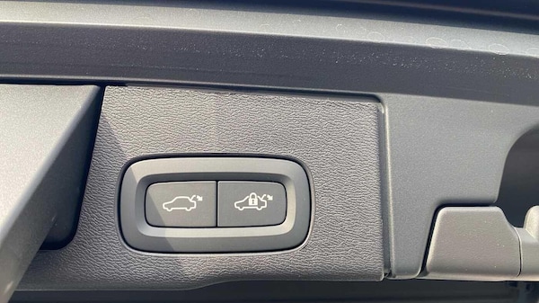 Used Volvo XC60 2025 for sale - 76188514: Photo 38