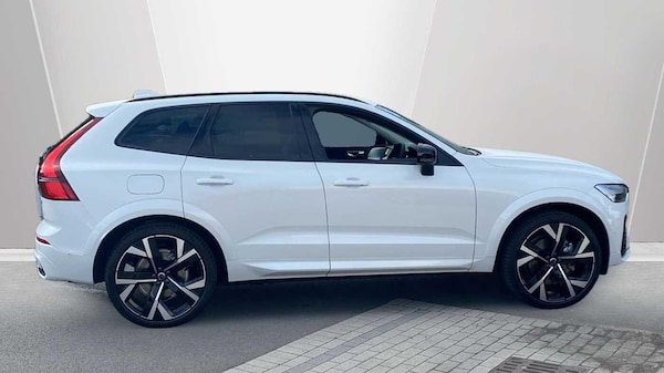 Used Volvo XC60 2025 for sale - 76188514: Photo 3