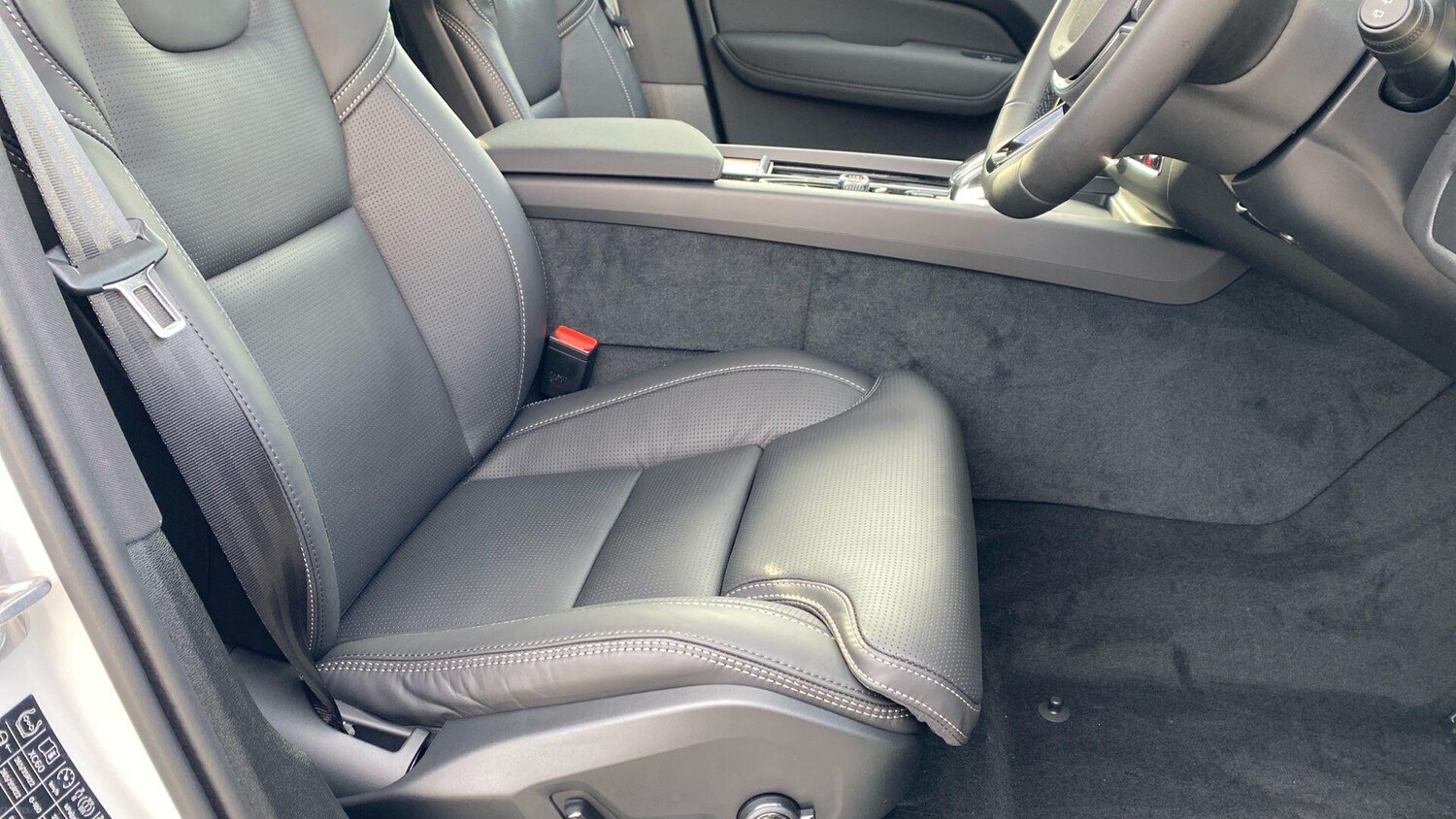 Used Volvo XC60 2025 for sale - 76188514: Photo 72