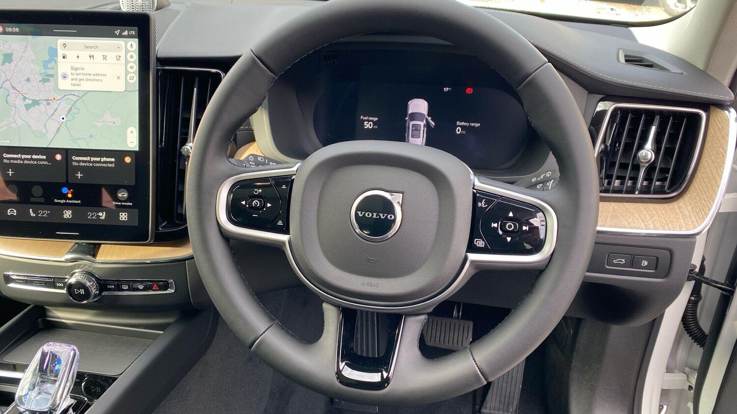 Used Volvo XC60 2025 for sale - 76188514: Photo 95