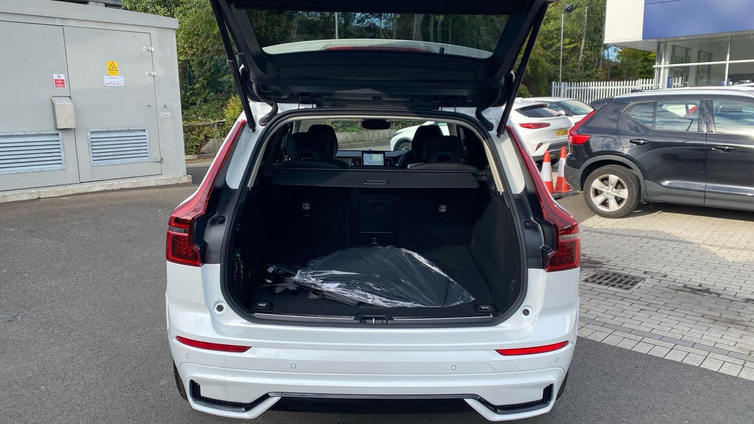 Used Volvo XC60 2025 for sale - 76188514: Photo 98