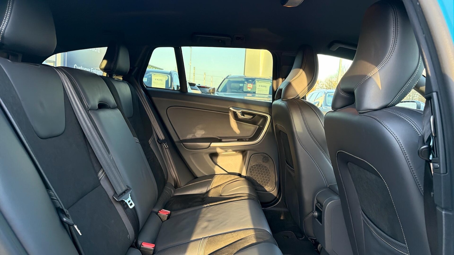 Used Volvo V60 for sale - 76994336: Photo 6