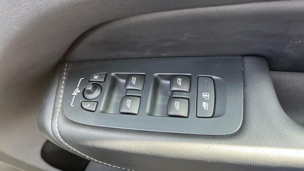 Used Volvo XC60 2024 for sale - 76189685: Photo 27