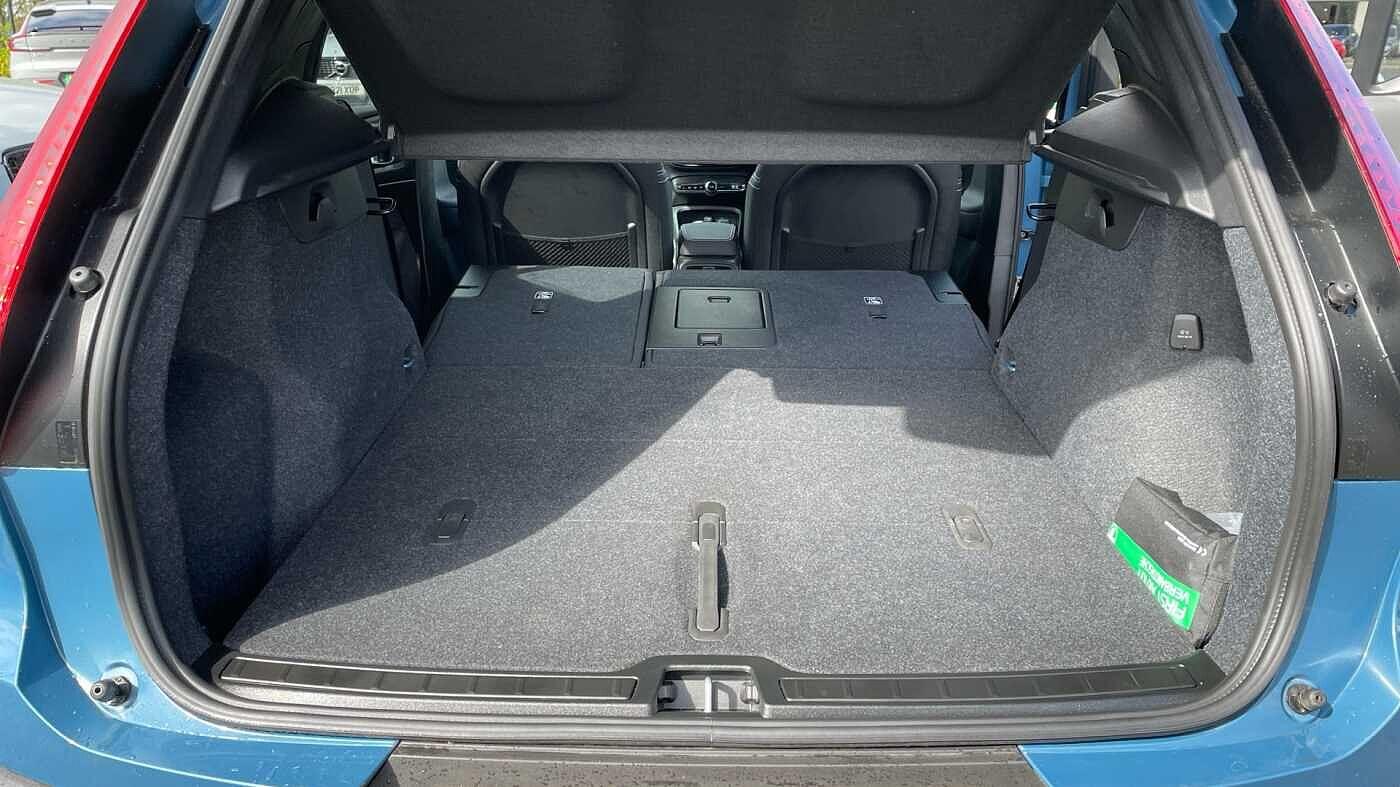 Used Volvo XC40 2024 for sale - 77387386: Photo 19