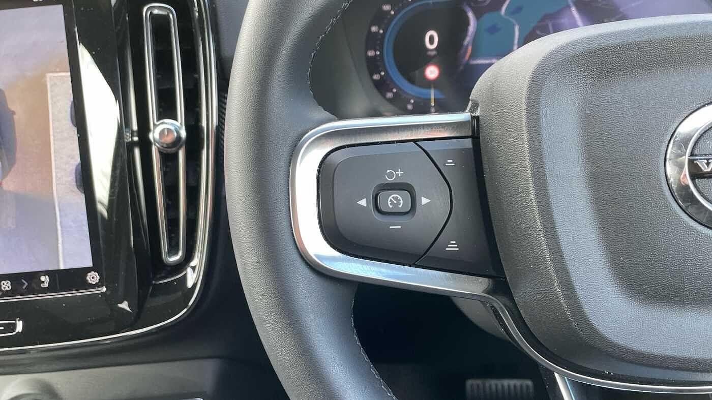 Used Volvo XC40 2024 for sale - 77387386: Photo 20