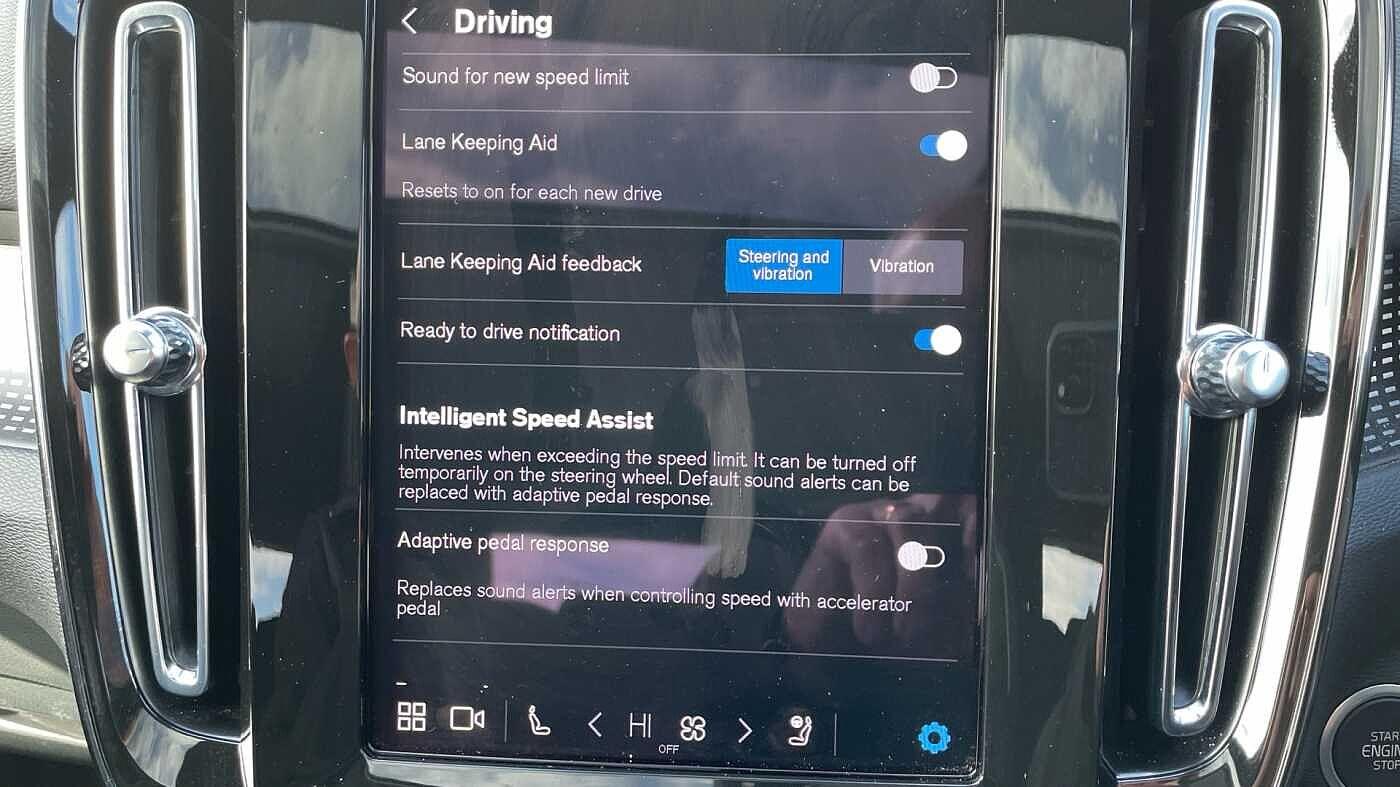 Used Volvo XC40 2024 for sale - 77387386: Photo 39