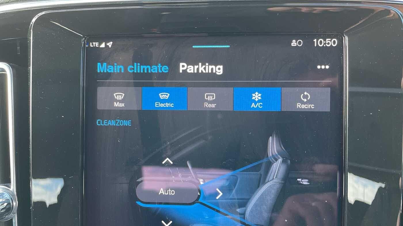 Used Volvo XC40 2024 for sale - 77387386: Photo 55