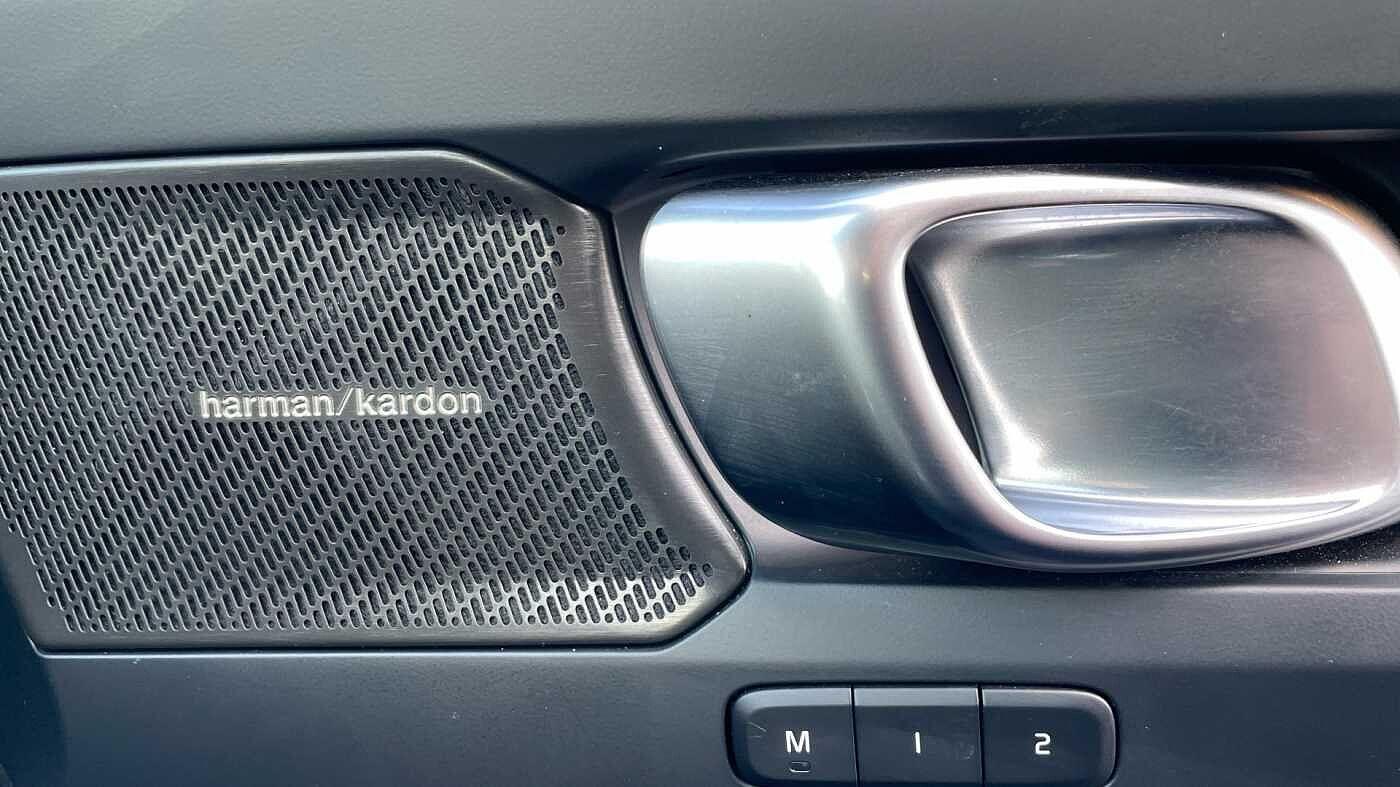 Used Volvo XC40 2024 for sale - 77387386: Photo 69