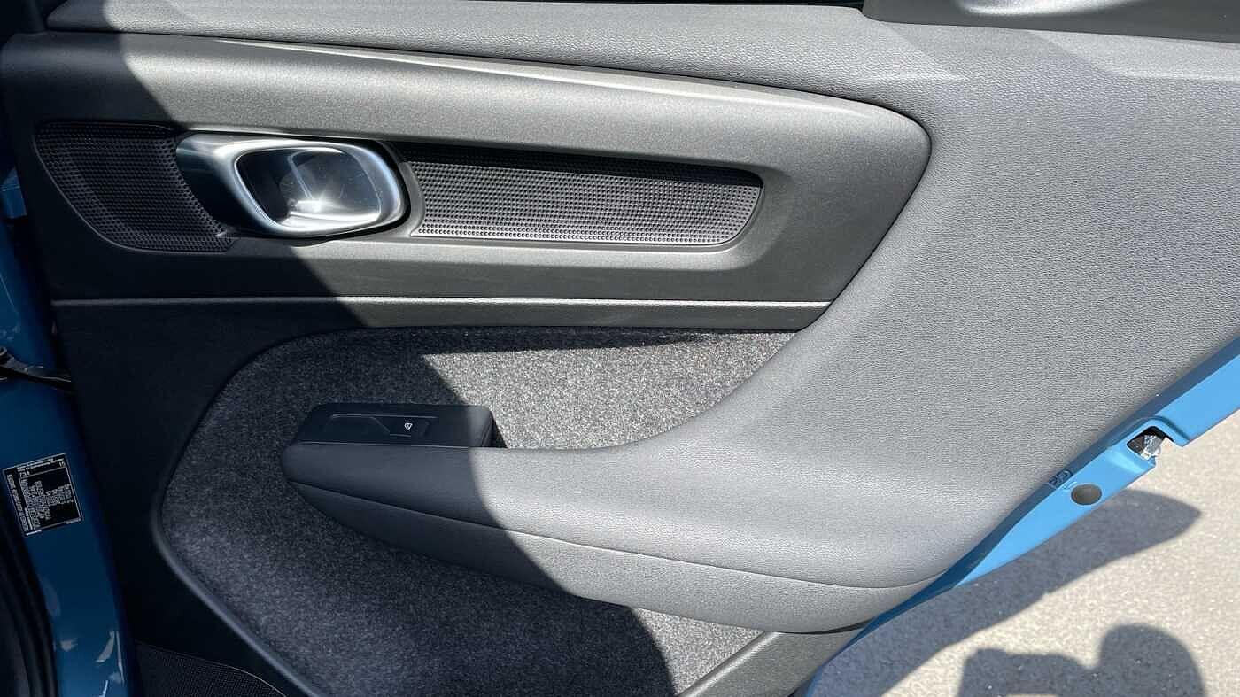 Used Volvo XC40 2024 for sale - 77387386: Photo 72