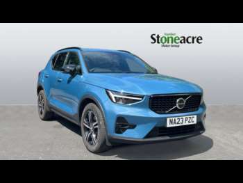 2023 (23) - Plus, B3 Mild hybrid, Petrol, Dark 5-Door