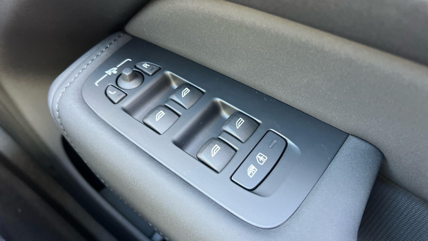 Used Volvo XC60 for sale - 77754217: Photo 61