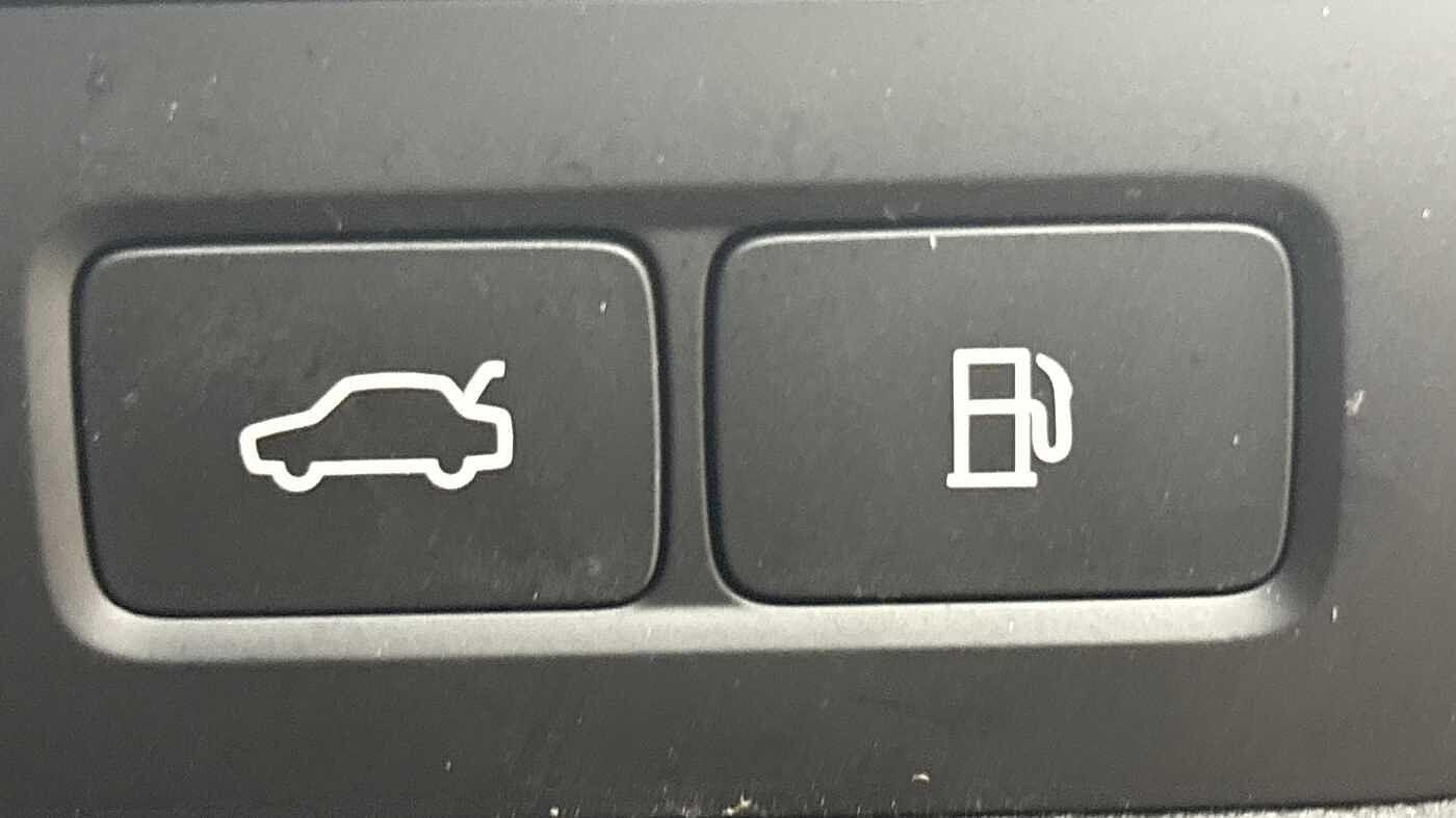 Used Volvo XC60 2025 for sale - 77411040: Photo 30