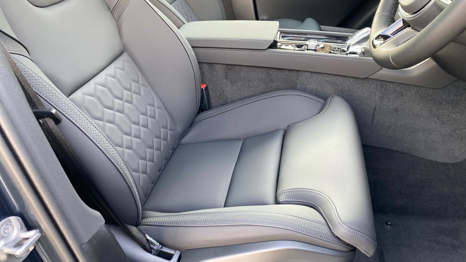 Used Volvo XC90 2025 for sale - 76137745: Photo 30