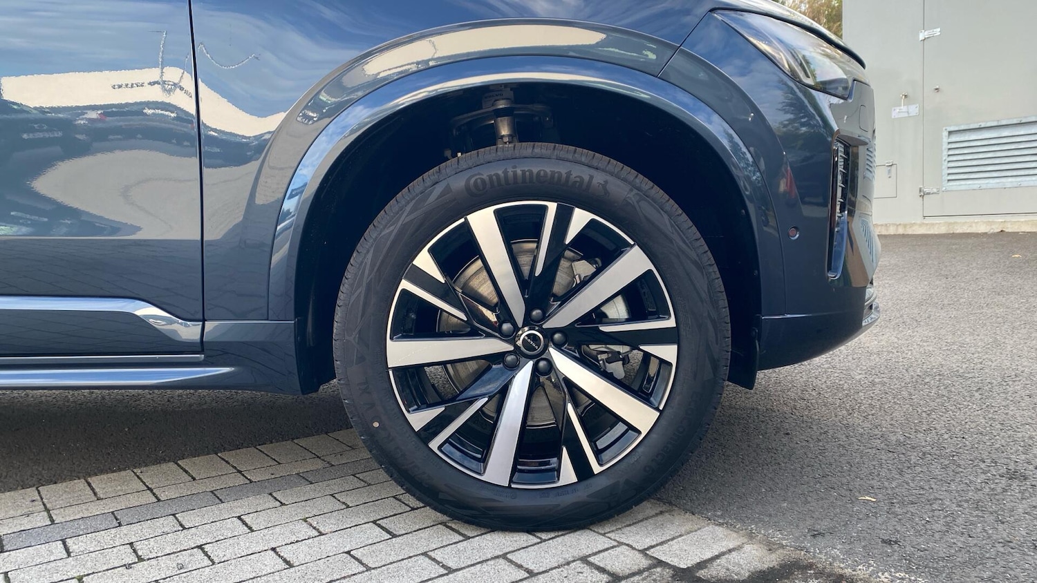 Used Volvo XC90 2025 for sale - 76137745: Photo 9