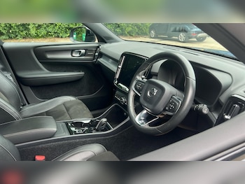 Used Volvo XC40 2018 for sale - 78822224: Photo