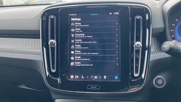 Used Volvo XC40 2024 for sale - 76294529: Photo 17