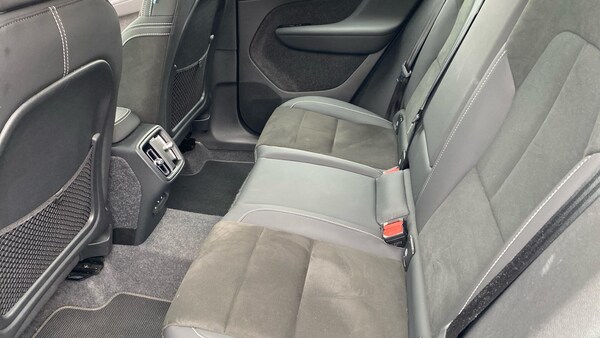 Used Volvo XC40 2024 for sale - 76294529: Photo 33