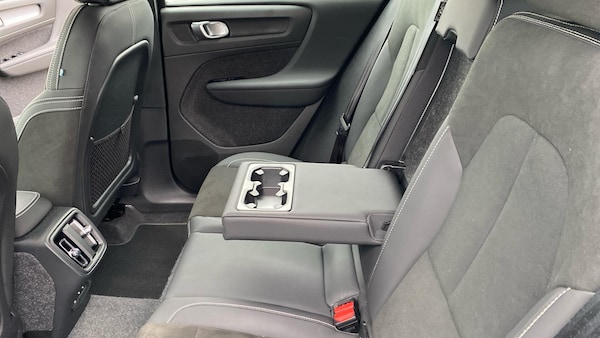 Used Volvo XC40 2024 for sale - 76294529: Photo 34