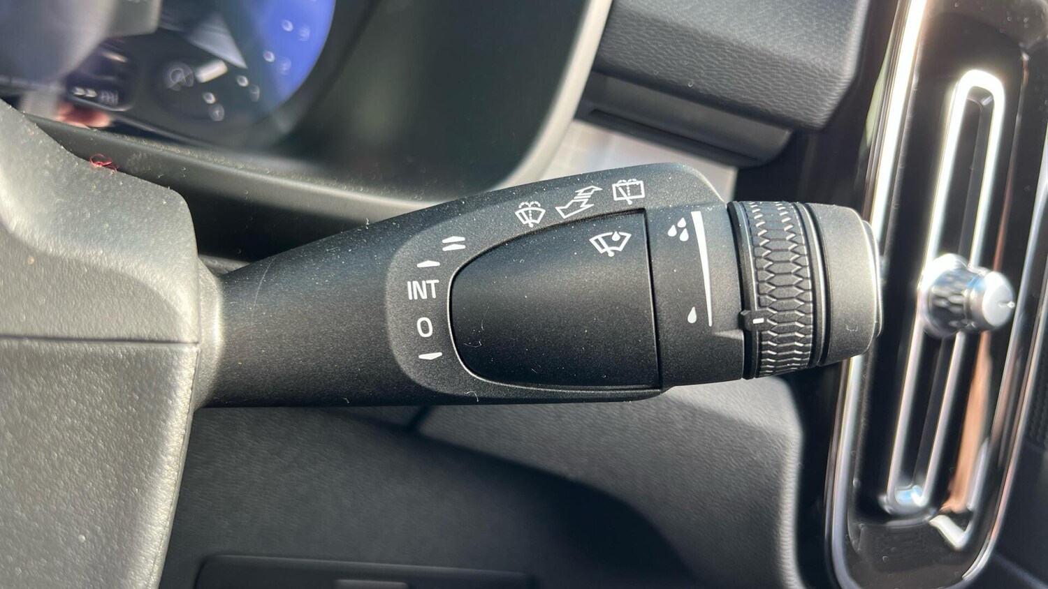 Used Volvo XC40 for sale - 77753438: Photo 22