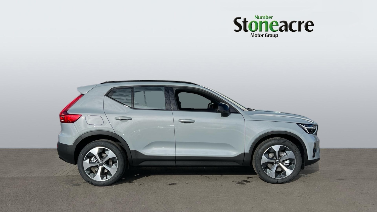 Used Volvo XC40 for sale - 77753438: Photo 3