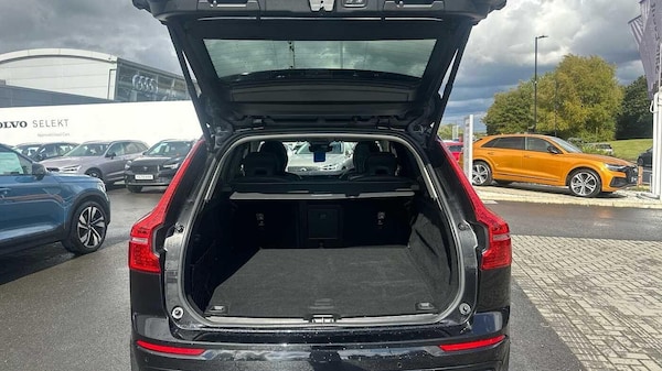 Used Volvo XC60 2023 for sale - 76189809: Photo 16