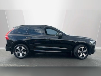 Used Volvo XC60 2023 for sale - 76189809: Photo 3
