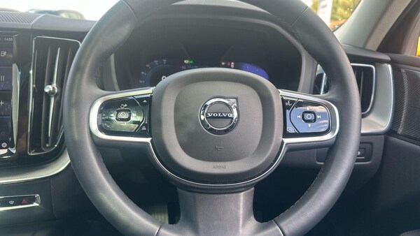 Used Volvo XC60 2023 for sale - 76189809: Photo 50