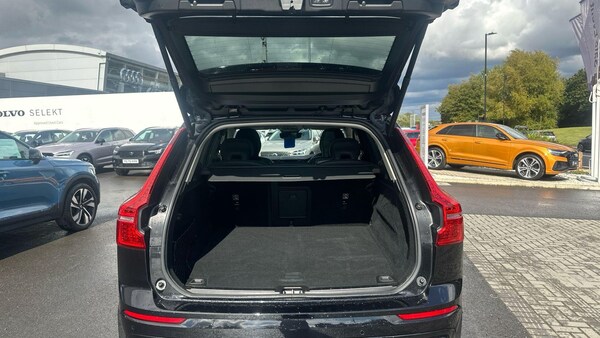 Used Volvo XC60 2023 for sale - 76189809: Photo 53