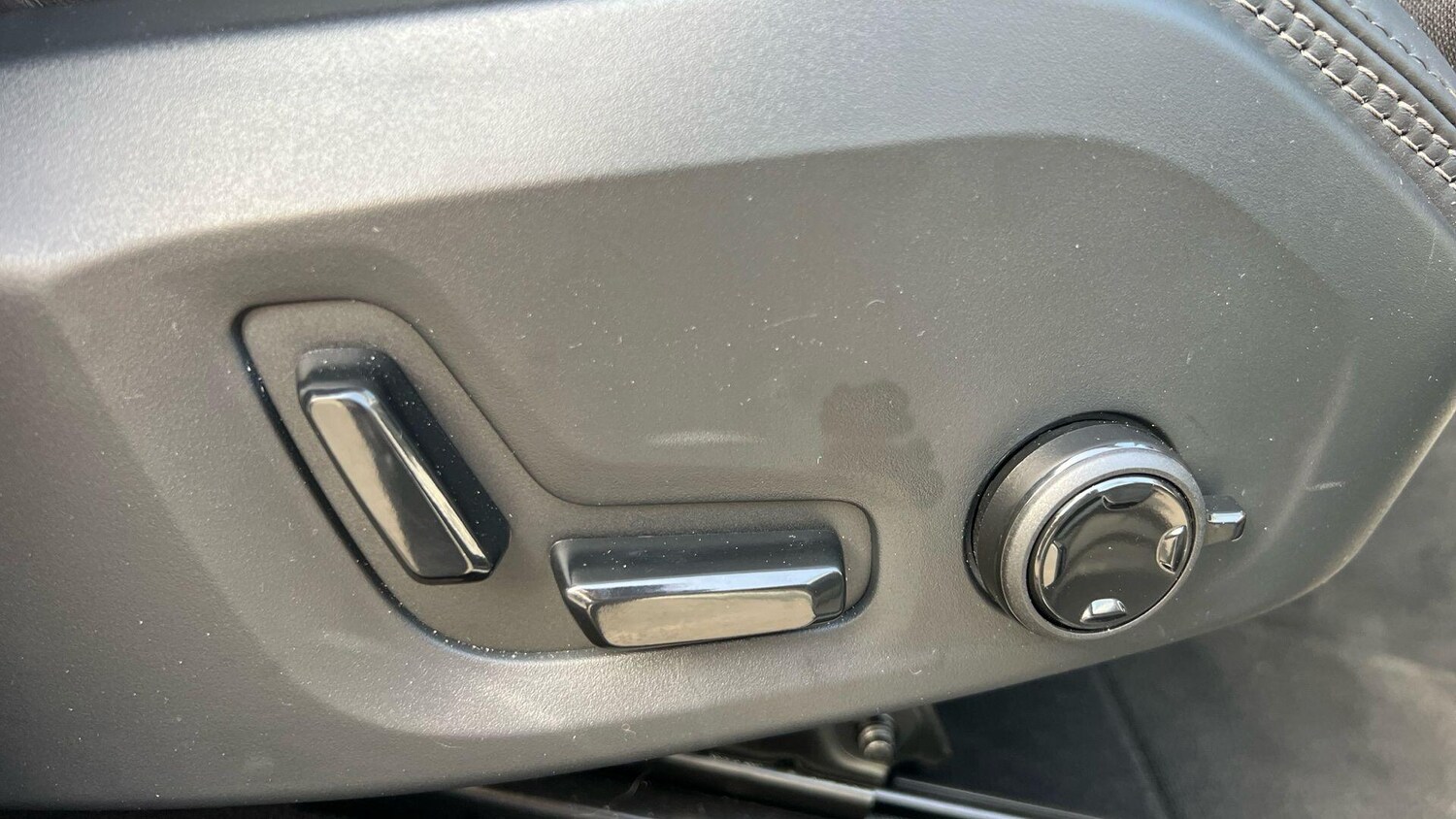 Used Volvo XC60 for sale - 77753262: Photo 14