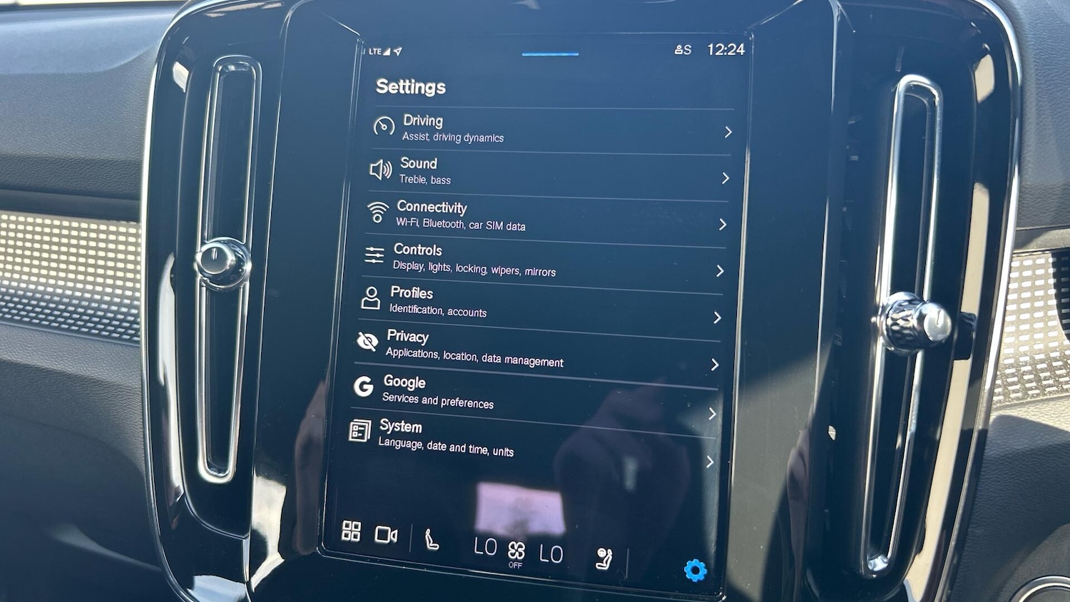 Used Volvo XC40 2025 for sale - 76976485: Photo 38