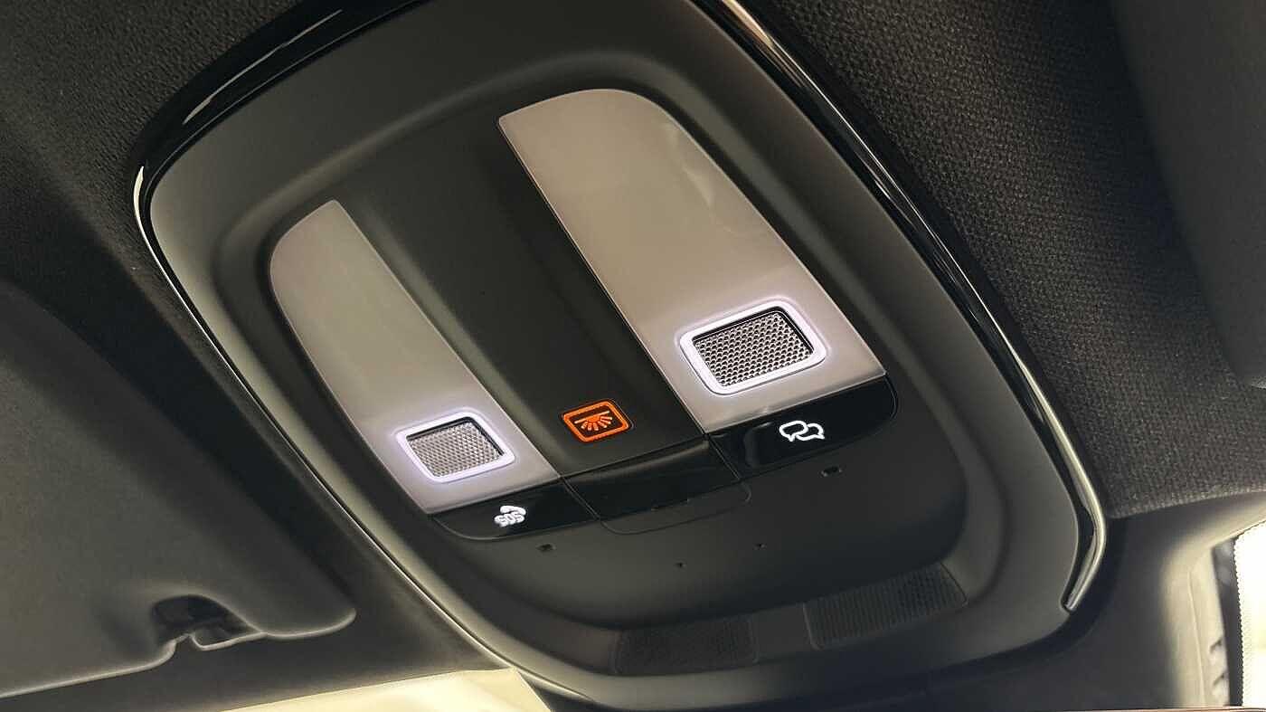 Used Volvo XC40 2025 for sale - 76314374: Photo 32